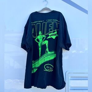 Beyonce Renaissance World Tour T Shirt Men’s XXL Alien Superstar